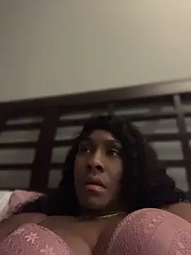 Foreignthababyy online show from May 24, 7:57 am