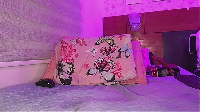 Snapshot of mssburbuja chatting on February 5, 9:15 am mssburbuja online show from February 5, 9:15 am