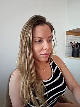 novaforyou1 online show from March 7, 4:33 pm