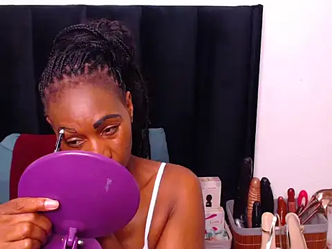 sexybootylicious online show from January 16, 4:49 am