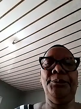 SEXYBOOBSNASS online show from October 26, 5:35 am