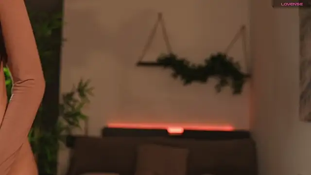 Jaylee Krys online show from April 15, 6:48 pm