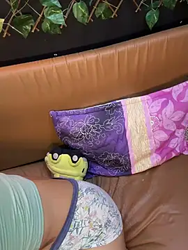 Snapshot of uma_patna000 chatting on January 30, 5:52 am uma patna000 online show from January 30, 5:52 am