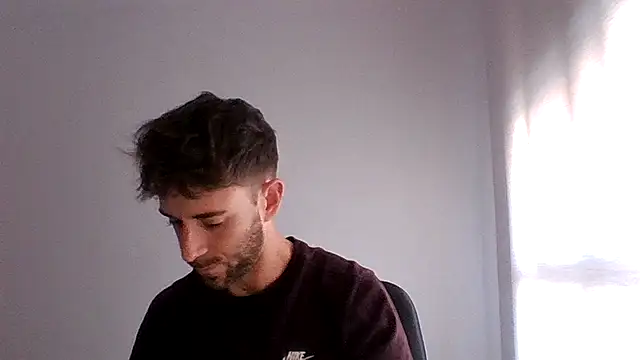 Snapshot of vargas90 chatting on November 5, 11:32 am vargas90 online show from November 5, 11:32 am