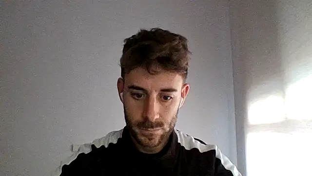 Snapshot of vargas90 chatting on November 18, 11:14 am vargas90 online show from November 18, 11:14 am