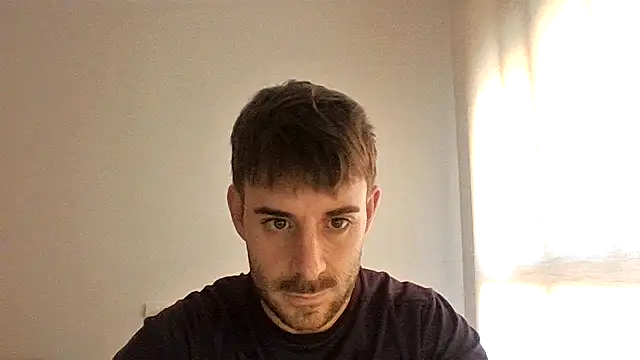 Snapshot of vargas90 chatting on December 3, 11:52 am vargas90 online show from December 3, 11:52 am