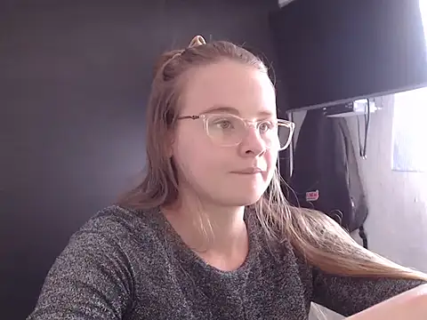 HellenMiyer1111 online show from February 13, 7:21 pm