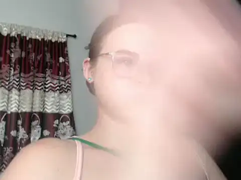 HellenMiyer1111 online show from March 20, 7:25 pm