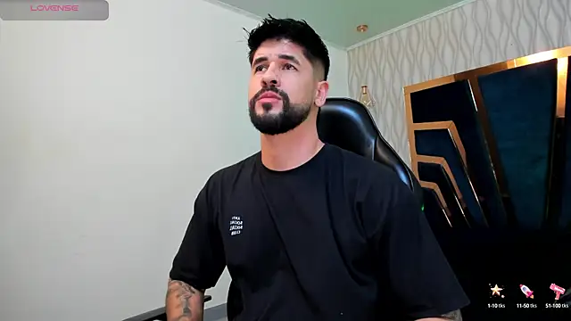 Snapshot of Petesevans chatting on September 19, 11:16 pm Petesevans online show from September 19, 11:16 pm