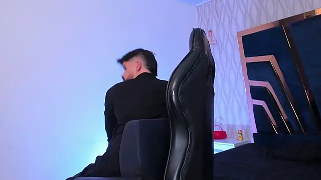 Snapshot of Petesevans chatting on January 7, 11:29 pm Petesevans online show from January 7, 11:29 pm