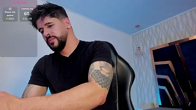 Snapshot of Petesevans chatting on March 3, 11:32 pm Petesevans online show from March 3, 11:32 pm