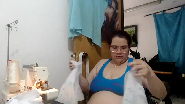 karlythothxh online show from March 20, 6:31 pm