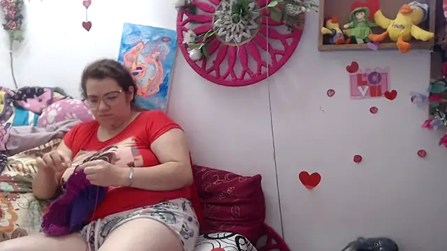 karlythothxh online show from September 14, 3:22 pm