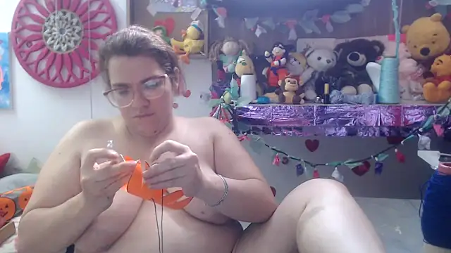 karlythothxh online show from September 26, 7:07 pm