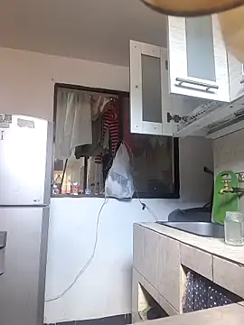 karlythothxh online show from October 19, 4:40 pm