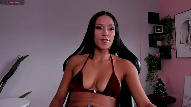 Snapshot of sussyprice chatting on November 26, 9:05 pm sussyprice online show from November 26, 9:05 pm