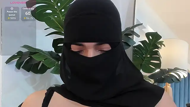 Snapshot of radiagazali chatting on October 29, 6:53 pm radiagazali online show from October 29, 6:53 pm