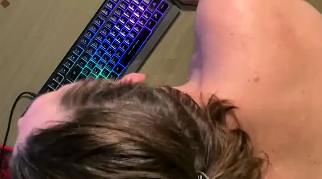 OndruSuk online show from January 22, 10:15 pm