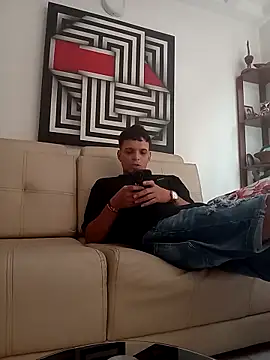 mellow smoke online show from April 14, 6:36 pm