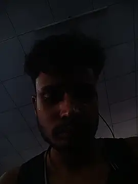 Snapshot of Aayankhan99 chatting on November 6, 1:39 am Aayankhan99 online show from November 6, 1:39 am