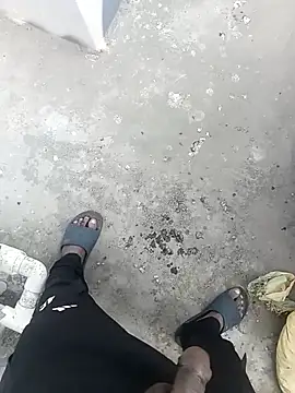 Snapshot of Aayankhan99 chatting on November 27, 7:54 am Aayankhan99 online show from November 27, 7:54 am