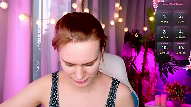 Snapshot of Ramona___ chatting on January 10, 9:23 am Ramona online show from January 10, 9:23 am