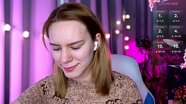 Snapshot of Ramona___ chatting on January 24, 9:28 am Ramona online show from January 24, 9:28 am