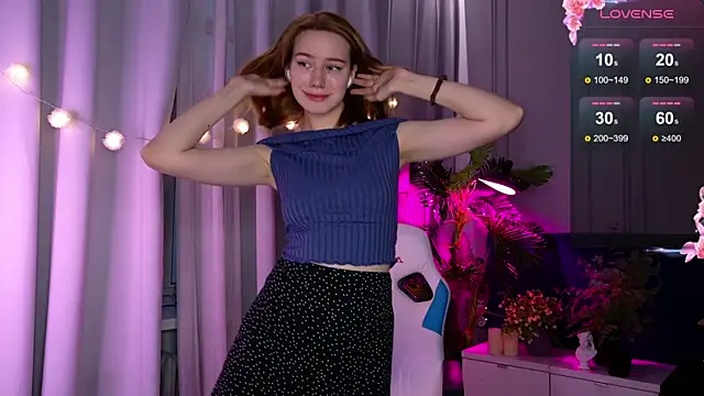 Snapshot of Ramona___ chatting on January 25, 6:23 am Ramona online show from January 25, 6:23 am