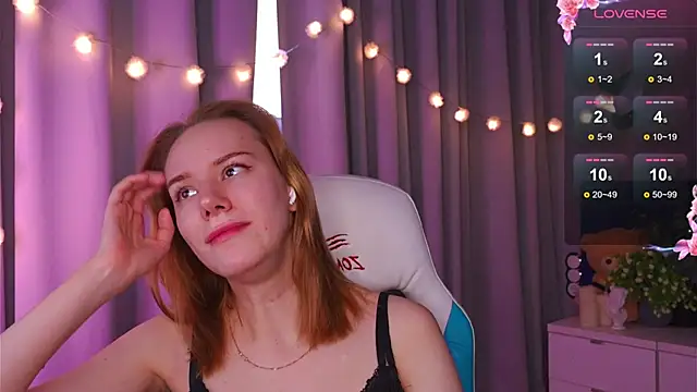 Snapshot of Ramona___ chatting on January 31, 9:48 am Ramona online show from January 31, 9:48 am