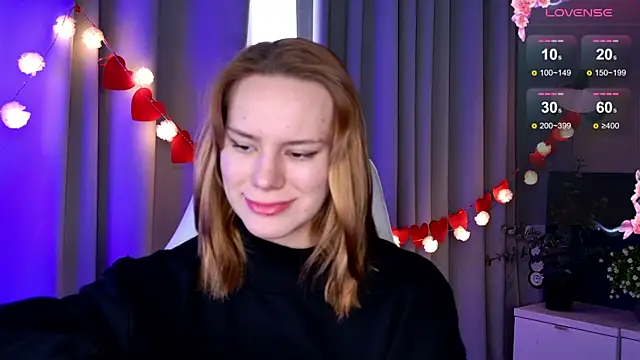 Snapshot of Ramona___ chatting on February 15, 10:00 am Ramona online show from February 15, 10:00 am