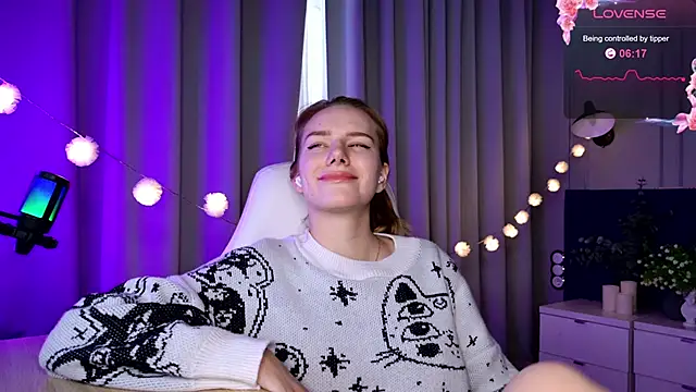 Snapshot of Ramona___ chatting on March 2, 8:48 am Ramona online show from March 2, 8:48 am