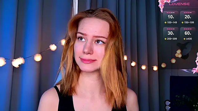 Snapshot of Ramona___ chatting on March 10, 6:05 am Ramona online show from March 10, 6:05 am