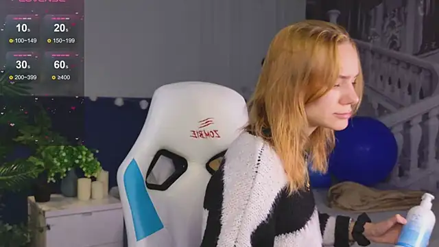 Snapshot of Ramona___ chatting on September 26, 5:55 am Ramona online show from September 26, 5:55 am