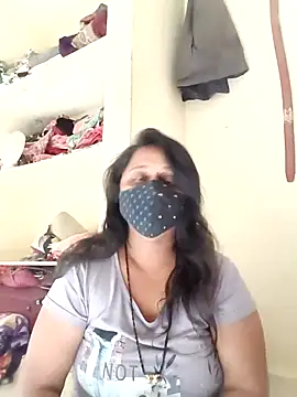 Snapshot of Indiantina chatting on November 15, 10:12 am Indiantina online show from November 15, 10:12 am