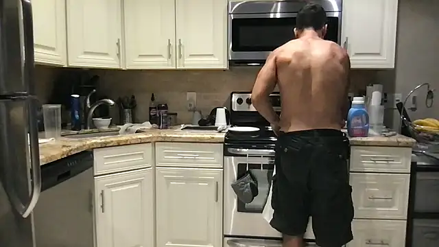 BigGuyMuscle online show from September 8, 8:19 pm