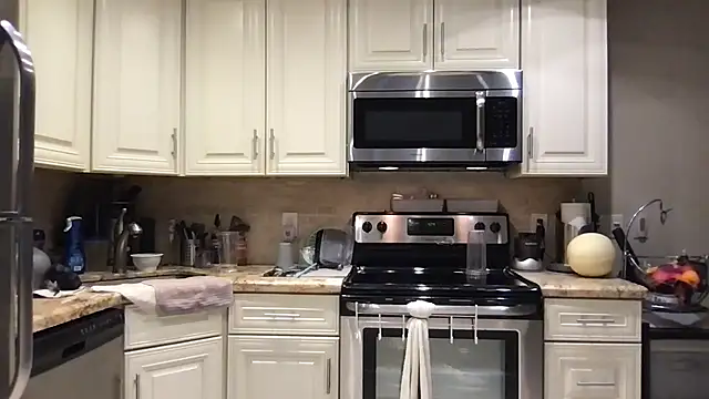 BigGuyMuscle online show from September 12, 9:26 pm