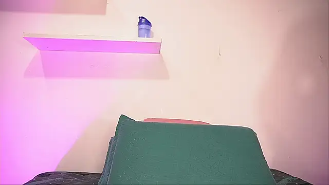 Snapshot of alexaa_walker chatting on September 17, 11:56 am alexaa walker online show from September 17, 11:56 am