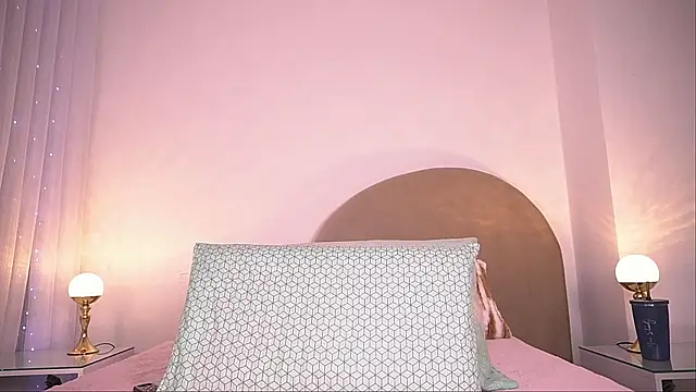 Snapshot of alexaa_walker chatting on November 27, 11:56 am alexaa walker online show from November 27, 11:56 am