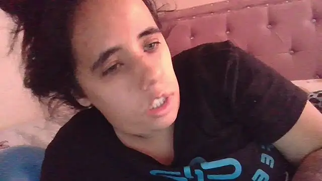 annarose19 online show from February 27, 7:14 pm