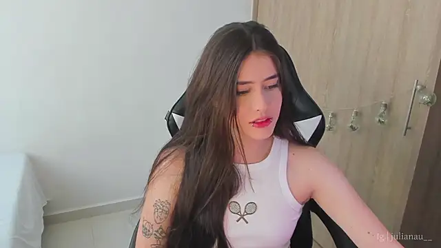 iriswest  online show from January 12, 9:51 pm