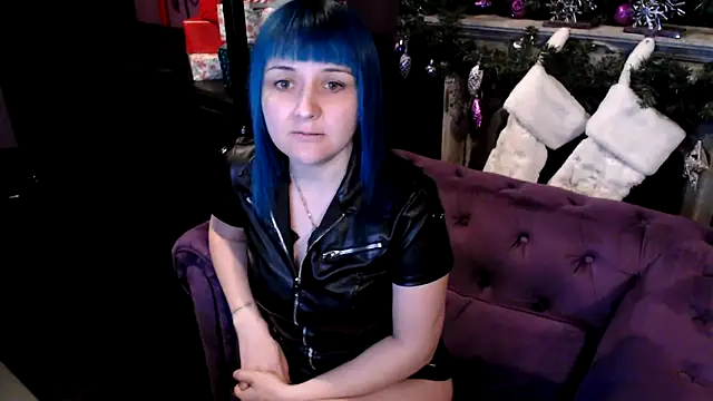 Snapshot of beauty-of-pain chatting on December 16, 4:45 pm beauty-of-pain online show from December 16, 4:45 pm