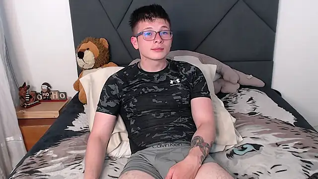 MathewCollin online show from January 23, 9:18 pm