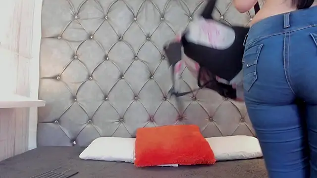 danaythamara1 online show from March 7, 9:06 pm