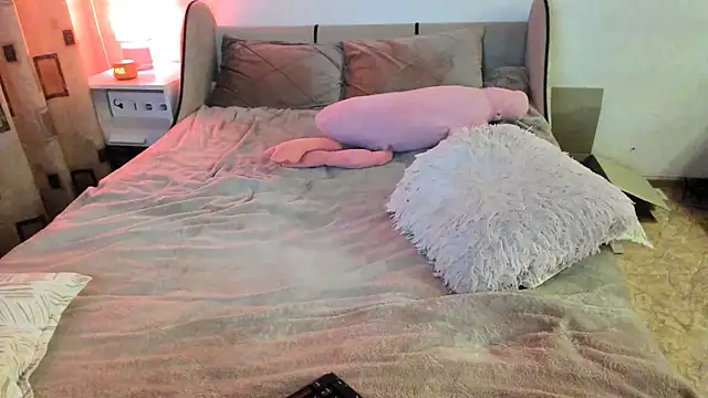 Vivian Davis online show from January 4, 6:51 pm