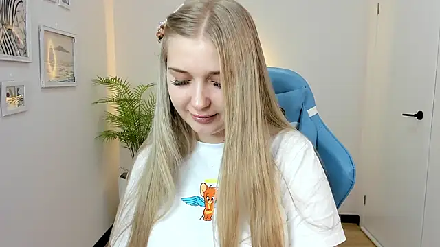 Snapshot of Adr1ana_ chatting on December 5, 2:20 am Adr1ana online show from December 5, 2:20 am