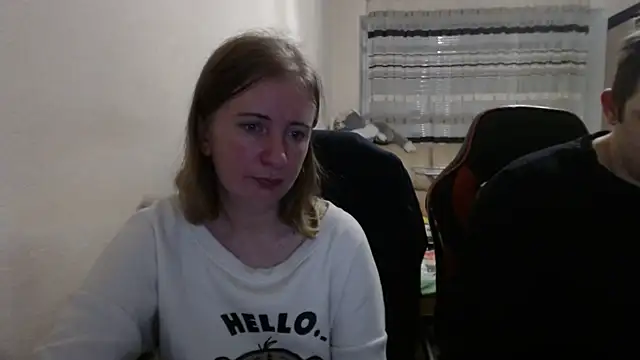 PeterAndJen online show from October 7, 7:44 pm