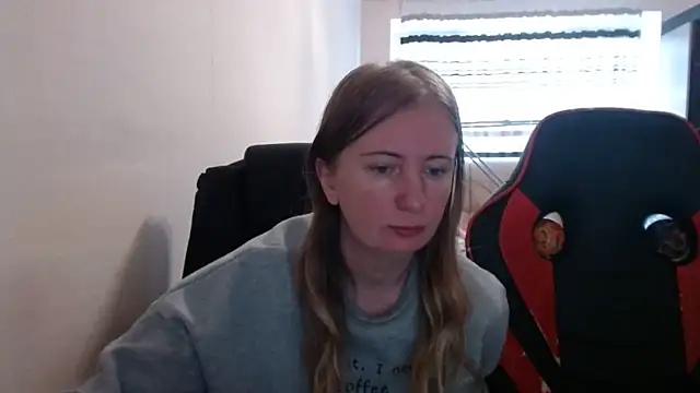 PeterAndJen online show from October 15, 7:08 am