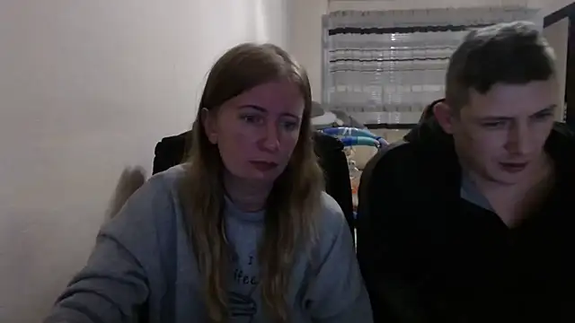 PeterAndJen online show from October 15, 7:14 pm