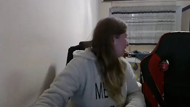 PeterAndJen online show from December 14, 8:13 pm