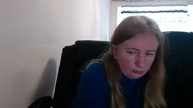 PeterAndJen online show from January 10, 8:05 am